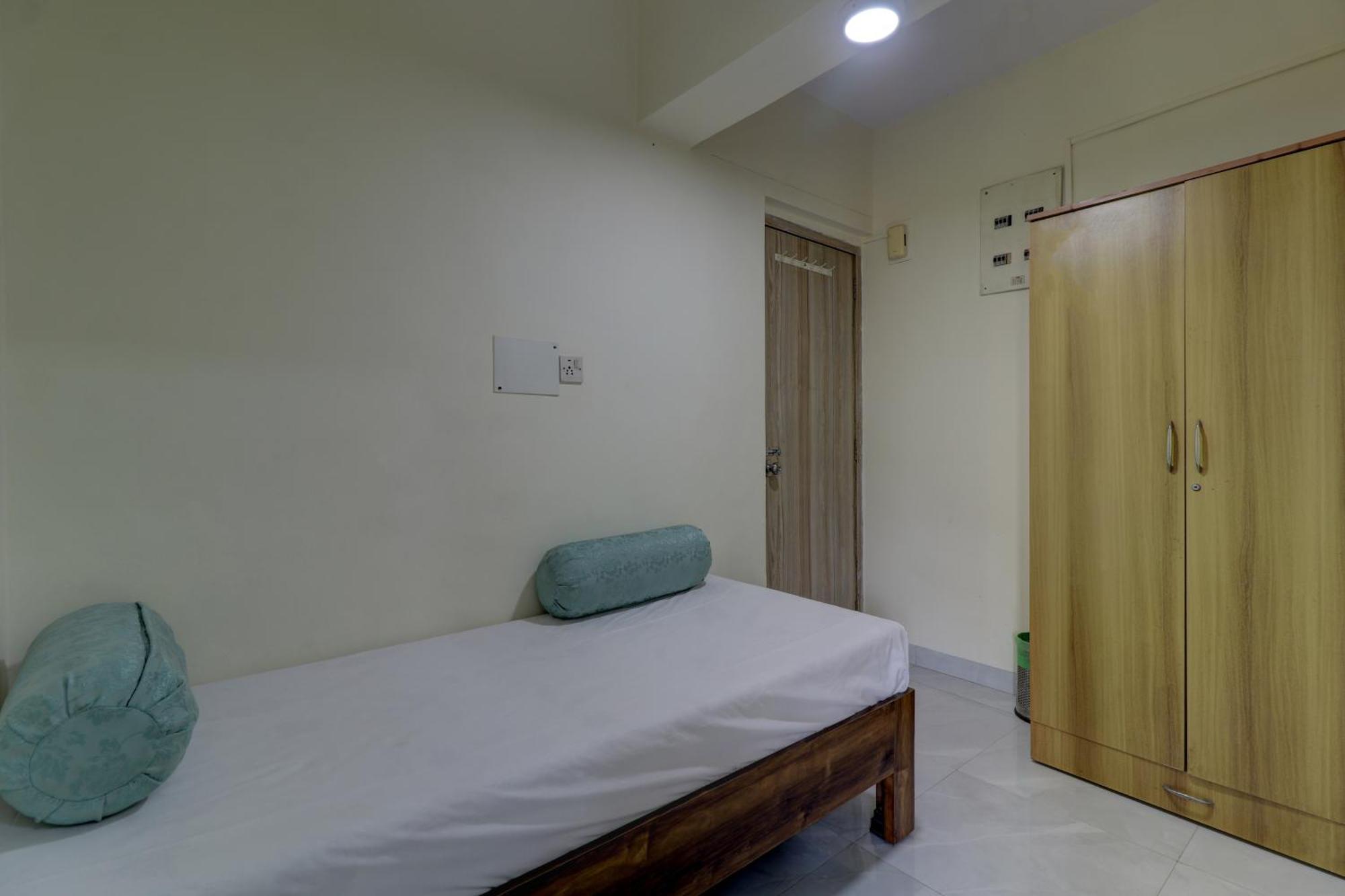 Amazinn Villa Lonavala Luaran gambar